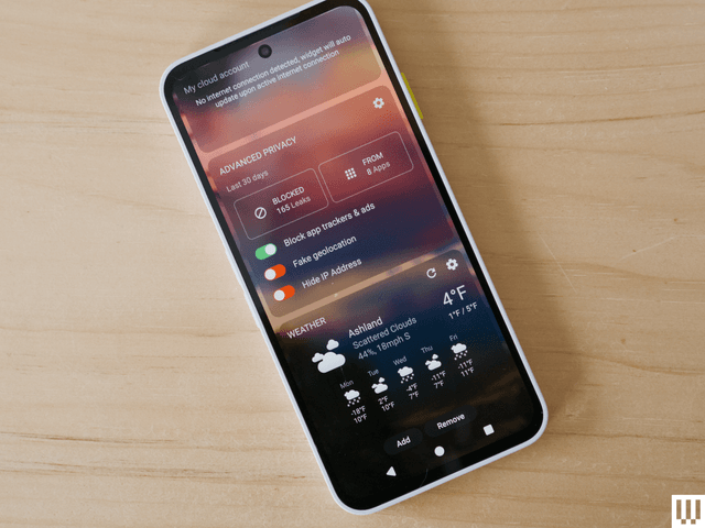 Image may contain: electronics, mobile phone, iphone