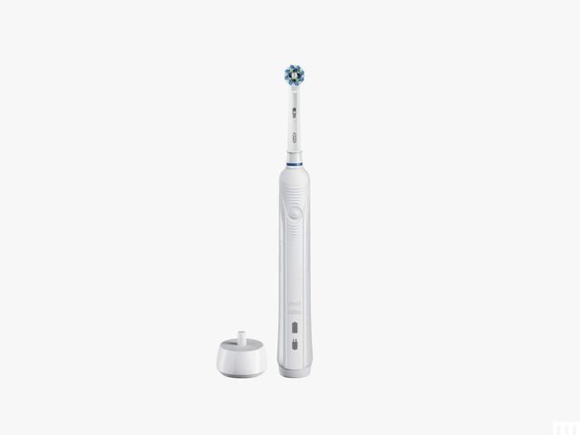 Oral-B Pro 1000 Toothbrush
