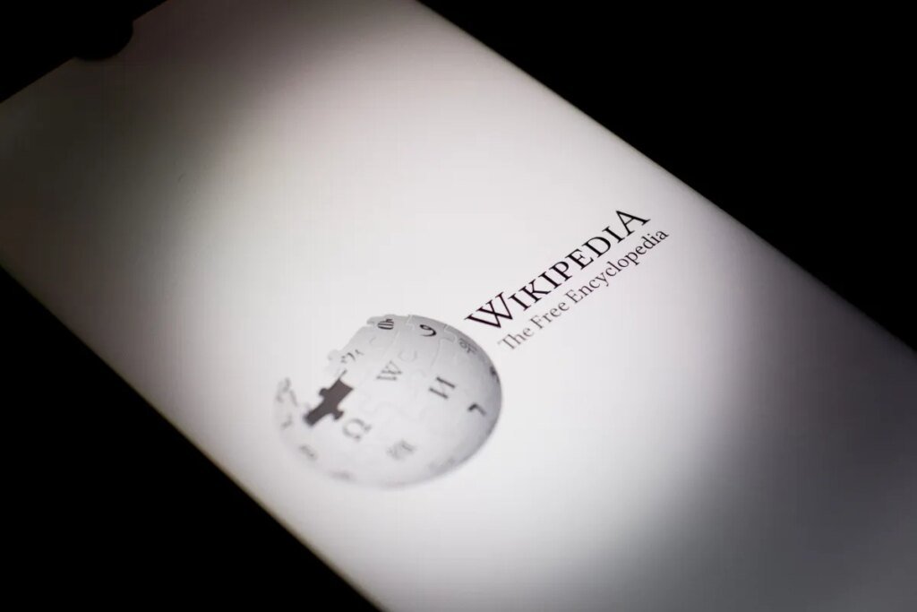Wikipedia blacklists Archive.today after alleged DDoS attack