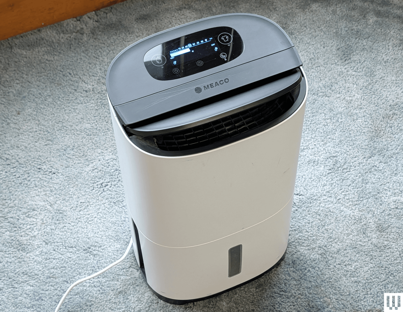 The image may contain an appliance, an electrical appliance and a washing machine