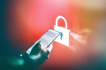 Hacked prayer app sends ‘surrender’ messages to Iranians amid Israeli and US strikes