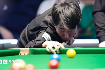 Welsh Open: Zhang stuns Murphy and makes history at the Welsh Open