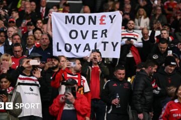 Premier League ticket prices: Fans pay £73.50 on average as matchday revenues rise