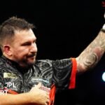 Premier League Darts 2026 results: Johnny Clayton beats Gian van Veen to win third night in Glasgow