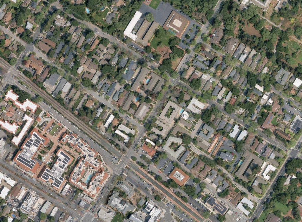 Large single family lots outside of Menlo Park Caltrain Station.