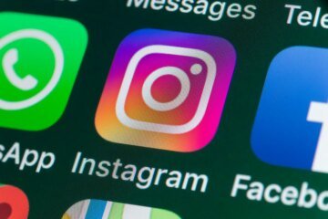 Instagram is now alerting parents if their teen searches for suicidal or self-harm content