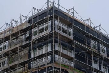 Factory-built housing hasn’t taken off in California yet, but this year might be different