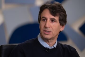 The Apollo Private Credit Fund gives investors only 45% of the required withdrawals