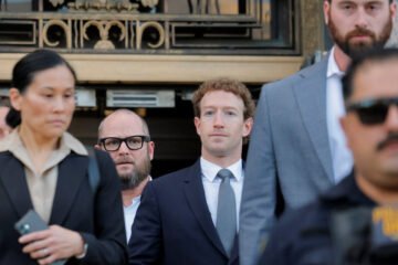 Lawyers give closing arguments in landmark social media addiction trial