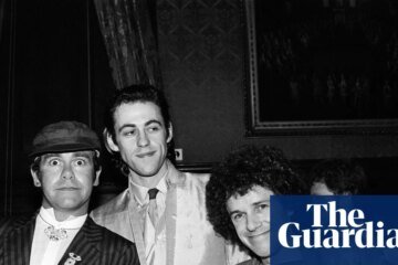 The unbelievable life of Leo Sayer! The songs, the sex, being swindled – and a spooky phone call from Elvis | Leo Sayer