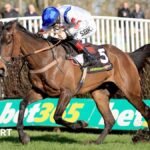 Midlands Grand National: Isaac Des Obo pulls clear to win