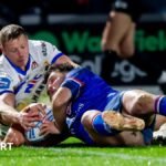 Wakefield beat Leeds and Wigan beat Bradford in the Challenge Cup