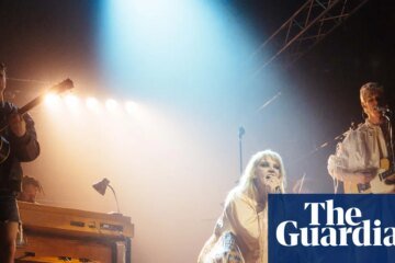 ‘I shook the plaster off the ceiling’: Self-esteem and David Hare on the rock revival of Teeth ‘n’ Smiles | platform