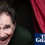 “I’m a big teddy bear.” ‘I’m Wood’: Showbiz star Richard Kind talks about making shows you can watch from space | stage