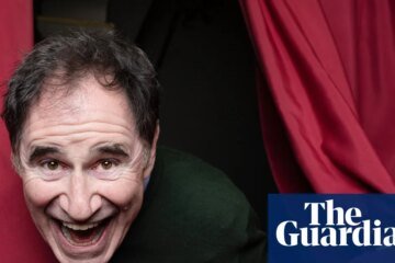 “I’m a big teddy bear.” ‘I’m Wood’: Showbiz star Richard Kind talks about making shows you can watch from space | stage