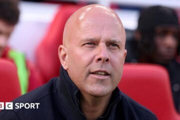 Arne Slott on free kicks: Premier League matches are not fun to watch