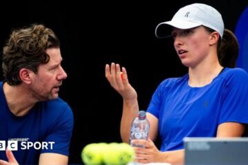 Iga Swiatek: Six-time major winner with trainer Wim Fisset after an early exit from the Miami Open