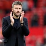 Manchester United: Wayne Rooney calls for Michael Carrick to be appointed permanent manager