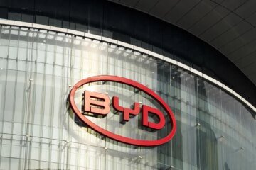 How BYD made electric car chargers work almost as fast as gas pumps