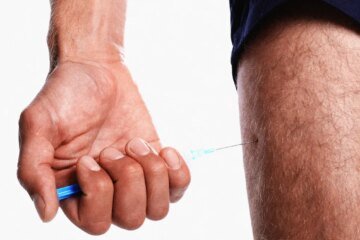 Guys obsessed with “High T”