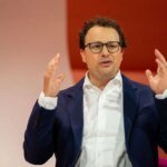 Anthropic CEO Dario Amodei calls OpenAI’s messaging about the military deal “outright lies,” the report says.