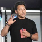 Shopify is poised for AI-driven shopping agents to change everything, exec says