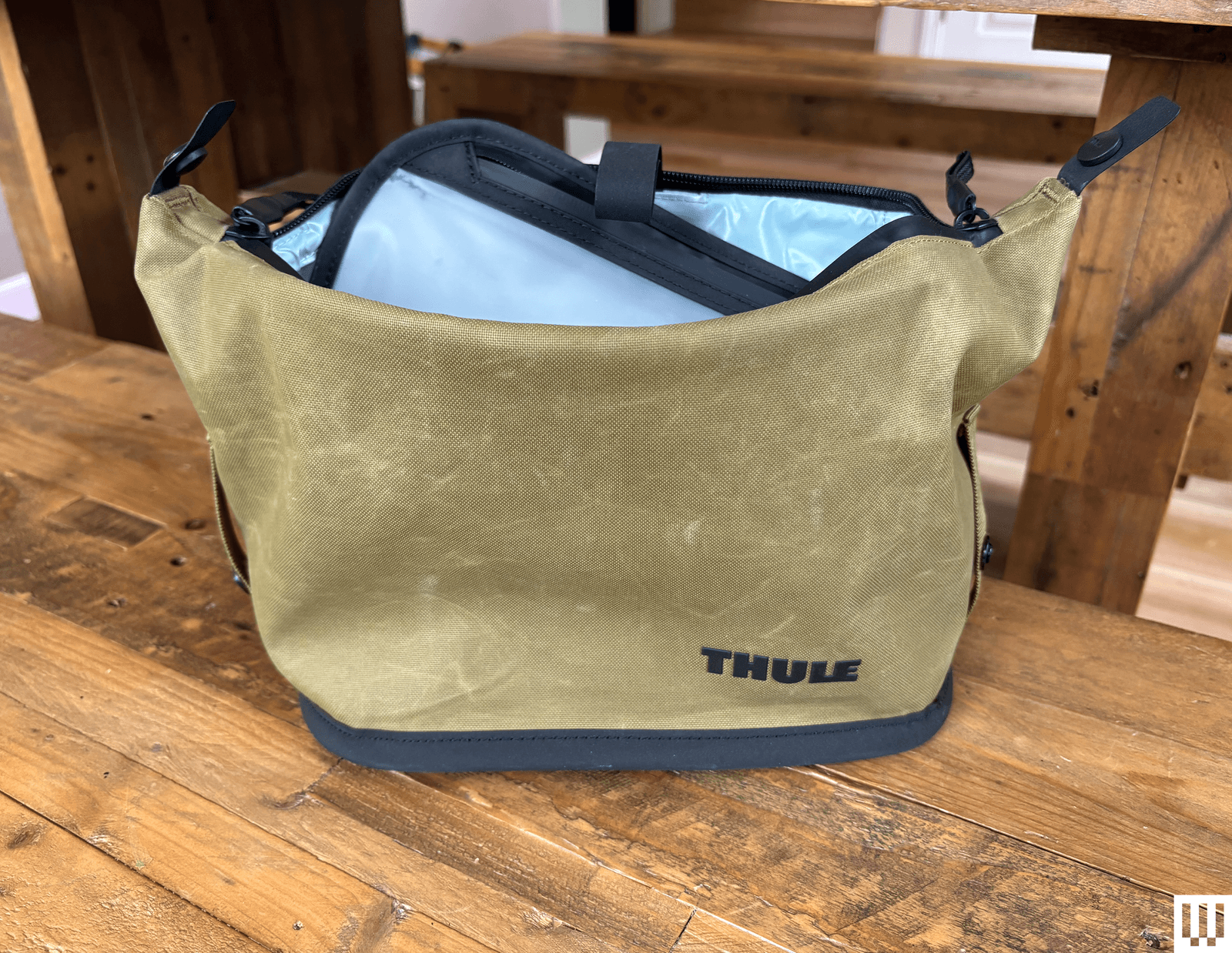 14 Best Travel Toiletry Bags Tested Over Many Miles