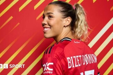 Celine Bizet Dunhomme: Manchester United winger talks about balancing football and pregnancy