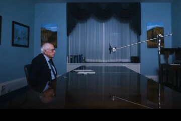 Bernie Sanders’ “Gotcha” video fails, but the memes are great