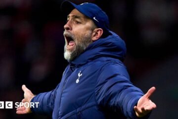 Tottenham extend season ticket deadline amid Premier League relegation fears