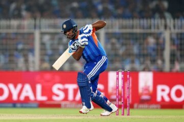 Sanju Samson hits Akhil Hossain for a big six in 17 runs in IND vs WI T20 World Cup 2026 Super 8 match [Watch]