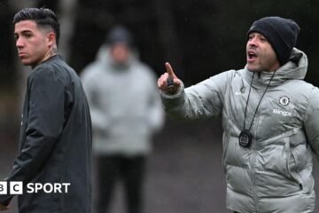 Enzo Fernandes fully committed to Chelsea – Liam Rosenior