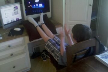 “This Is Not The Computer For You” · Sam Henri Gold