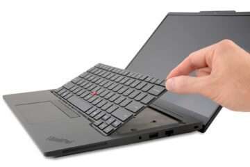 Lenovo’s New T-Series ThinkPads Score 10/10 for Repairability